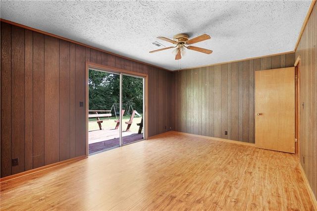 168 Holcomb Road, Calhoun, GA 30701