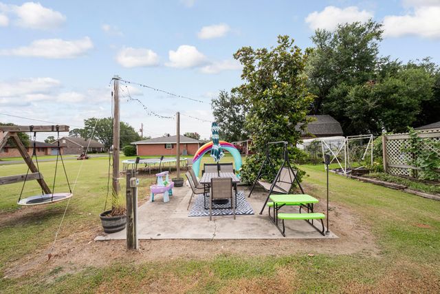 206 Glenn St, Thibodaux, LA 70301