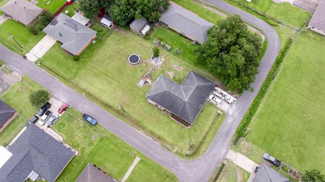 206 Glenn St, Thibodaux, LA 70301