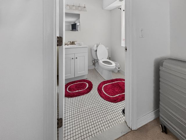 685 Oak St 21-9, Brockton, MA 02301