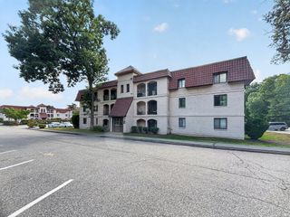 685 Oak St 21-9, Brockton, MA 02301
