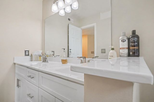 1921 Bent Grass Dr Apt F, Surfside Beach, SC 29575