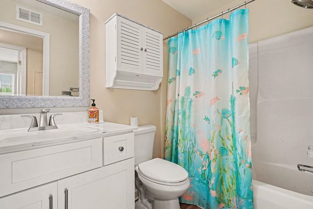 1921 Bent Grass Dr Apt F, Surfside Beach, SC 29575