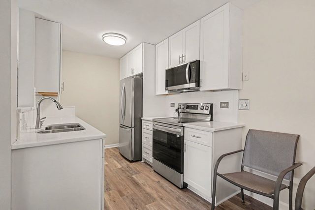 1921 Bent Grass Dr Apt F, Surfside Beach, SC 29575