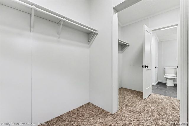 59227 Lewis Ln, New Haven, MI 48048