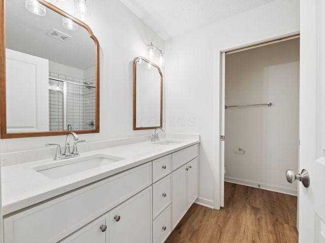 428 Postle Boulevard, Columbus, OH 43228