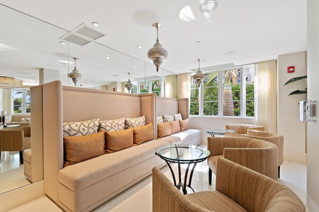 155 Ocean Avenue 502, Palm Beach Shores, FL 33404