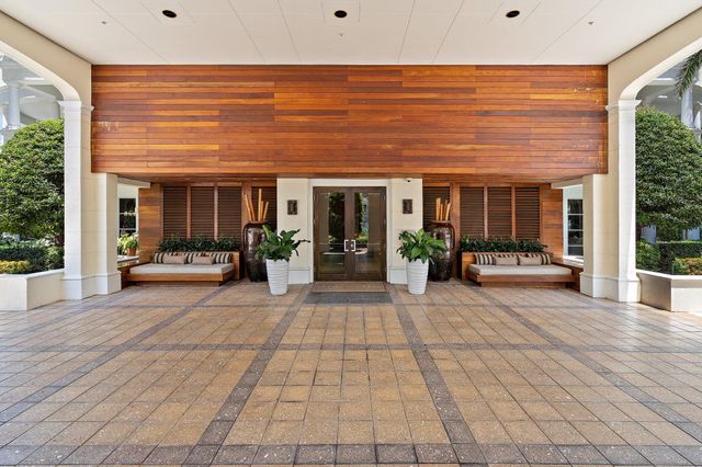 155 Ocean Avenue 502, Palm Beach Shores, FL 33404