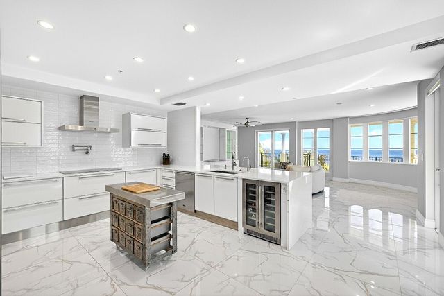 155 Ocean Avenue 502, Palm Beach Shores, FL 33404