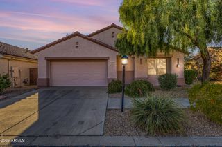15930 W Autumn Circle, Surprise, AZ 85374