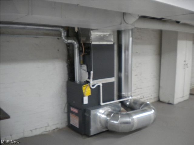 164 2nd Street NW, Barberton, OH 44203