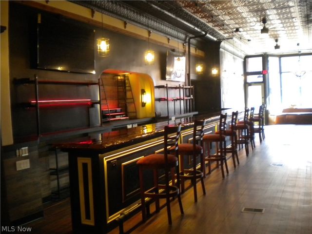 164 2nd Street NW, Barberton, OH 44203