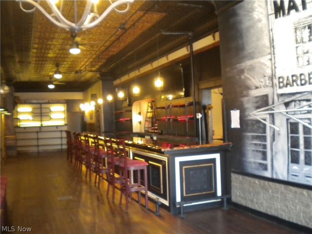 164 2nd Street NW, Barberton, OH 44203