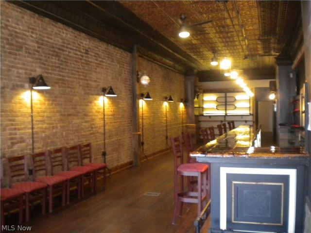 164 2nd Street NW, Barberton, OH 44203