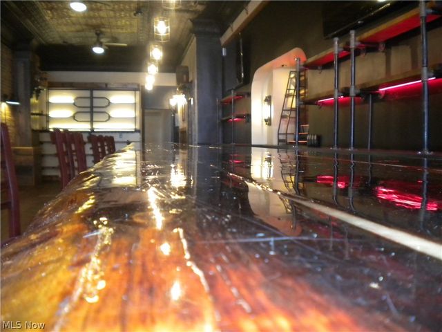 164 2nd Street NW, Barberton, OH 44203