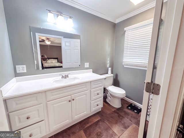 657 GA Hwy 147, Reidsville, GA 30453