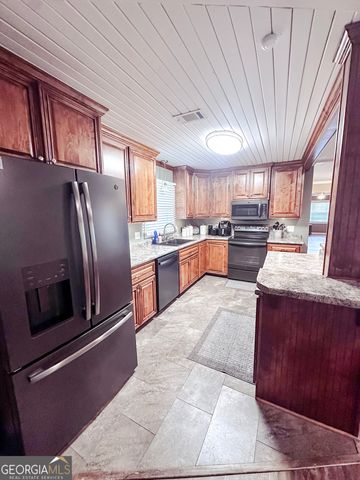 657 GA Hwy 147, Reidsville, GA 30453