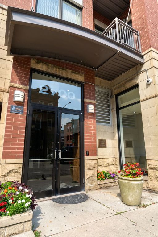 2700 N Halsted Street PH3, Chicago, IL 60614 — exterior