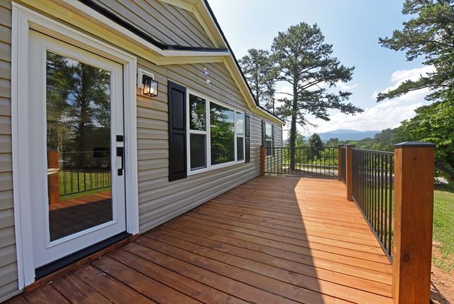 69 Wintermute Drive, Blairsville, GA 30512