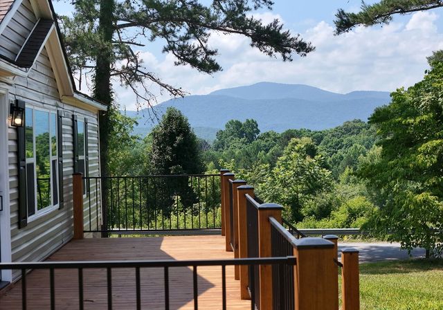 69 Wintermute Drive, Blairsville, GA 30512