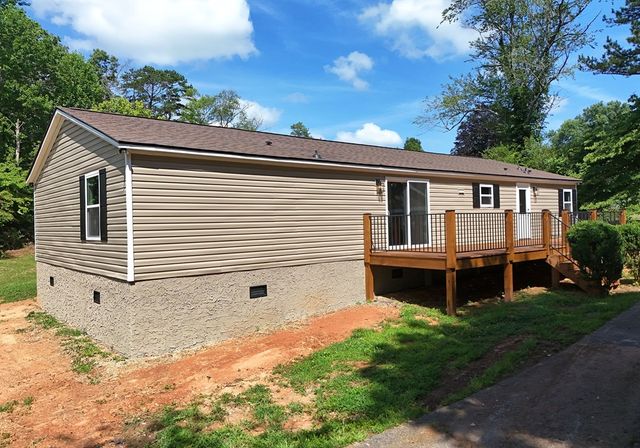 69 Wintermute Drive, Blairsville, GA 30512
