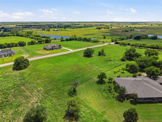6424 Wind Hills Road, Godley, TX 76044