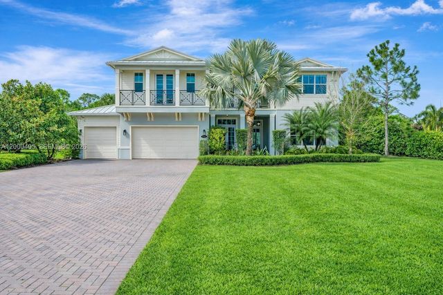 8150 SE Grassy Hollow Trl, Jupiter, FL 33458