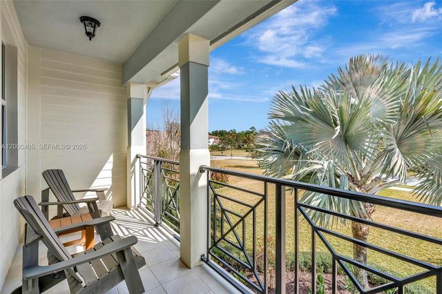 8150 SE Grassy Hollow Trl, Jupiter, FL 33458