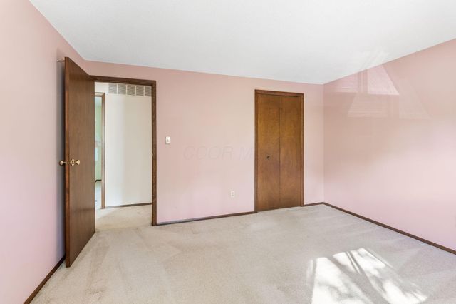 1294 Clydesdale Court, Columbus, OH 43229