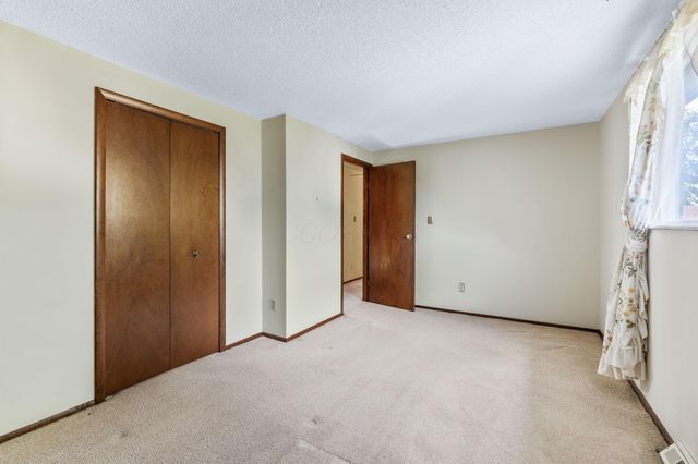 1294 Clydesdale Court, Columbus, OH 43229