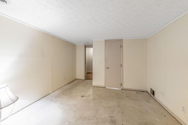 1294 Clydesdale Court, Columbus, OH 43229