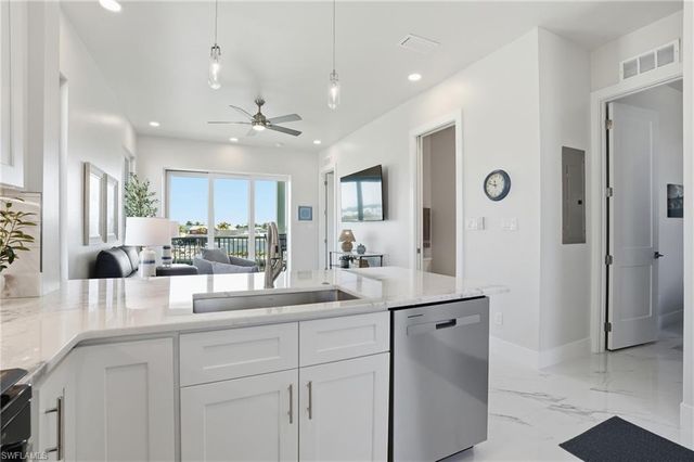 855 Lagoon ST 1, Fort Myers Beach, FL 33931