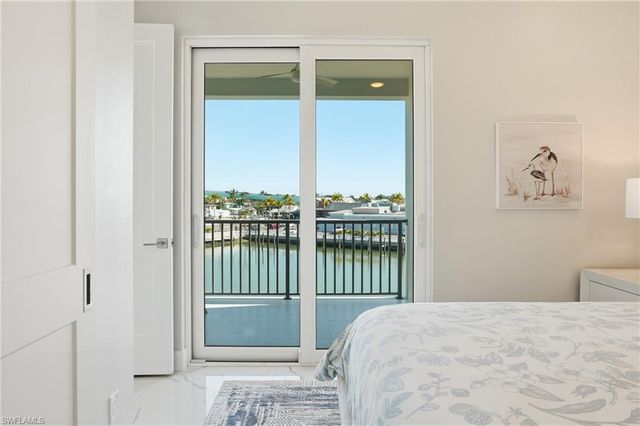 855 Lagoon ST 1, Fort Myers Beach, FL 33931