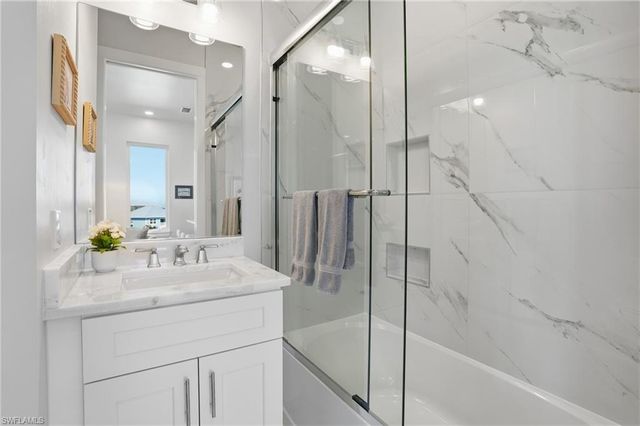 855 Lagoon ST 1, Fort Myers Beach, FL 33931