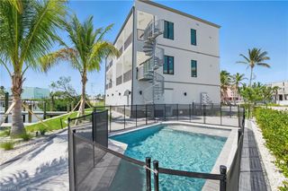 855 Lagoon ST 1, Fort Myers Beach, FL 33931