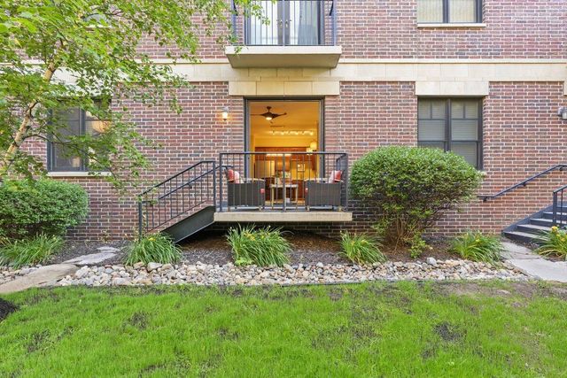 370 Marshall Avenue 102, Saint Paul, MN 55102