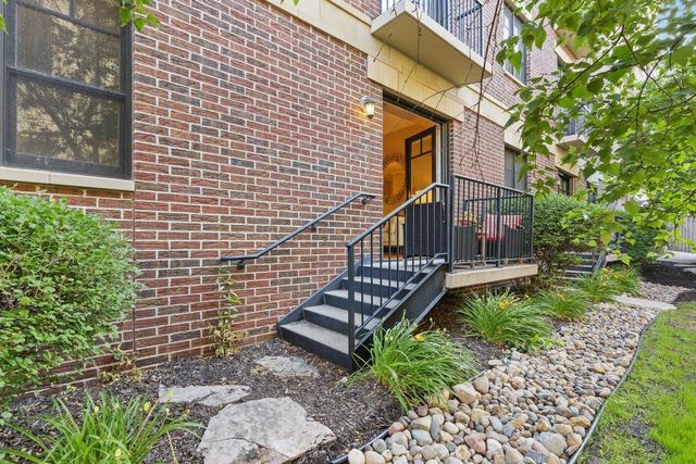 370 Marshall Avenue 102, Saint Paul, MN 55102