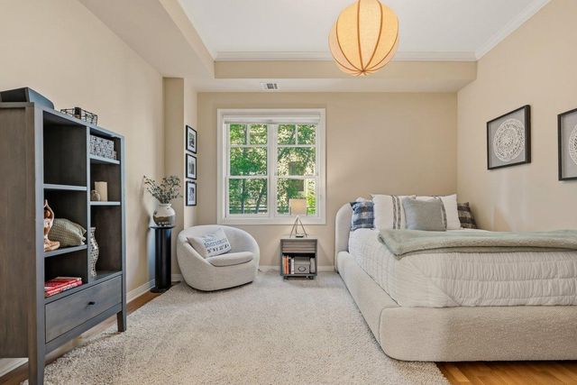 370 Marshall Avenue 102, Saint Paul, MN 55102
