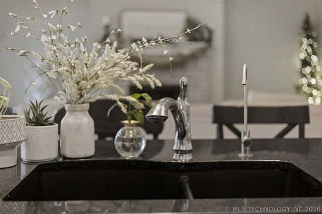 7403 E 87th Street N, Owasso, OK 74055