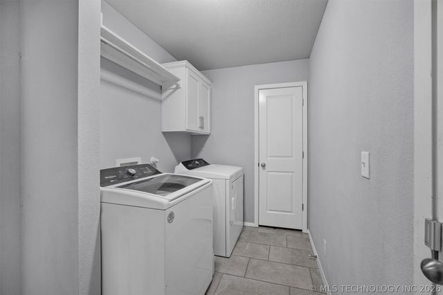 7403 E 87th Street N, Owasso, OK 74055