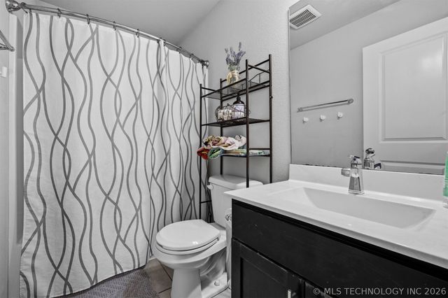 7403 E 87th Street N, Owasso, OK 74055