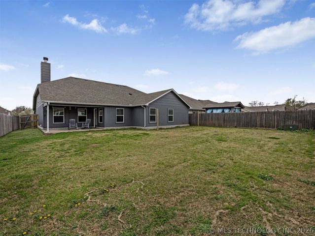 7403 E 87th Street N, Owasso, OK 74055