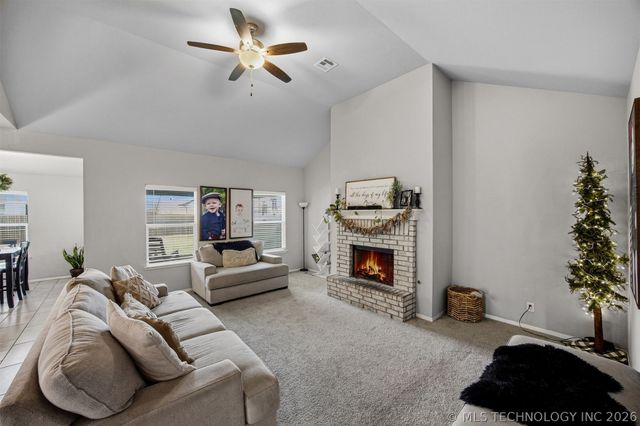 7403 E 87th Street N, Owasso, OK 74055