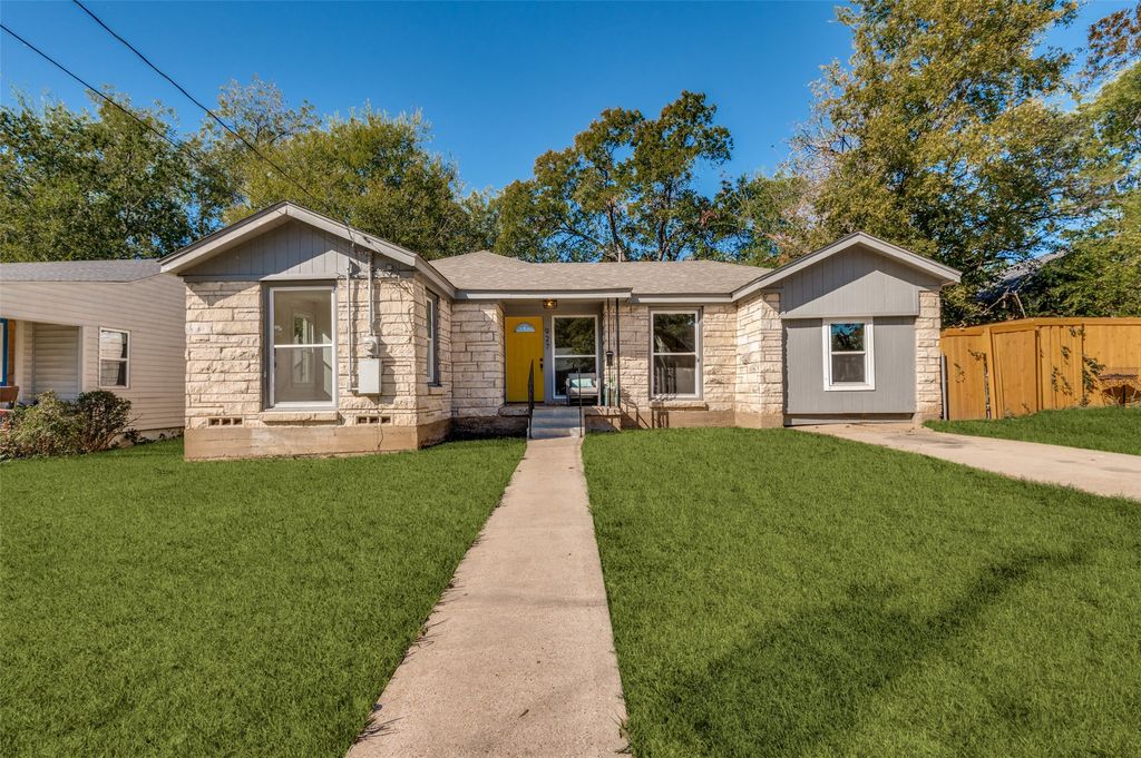 927 S Franklin Street, Dallas, TX 75211