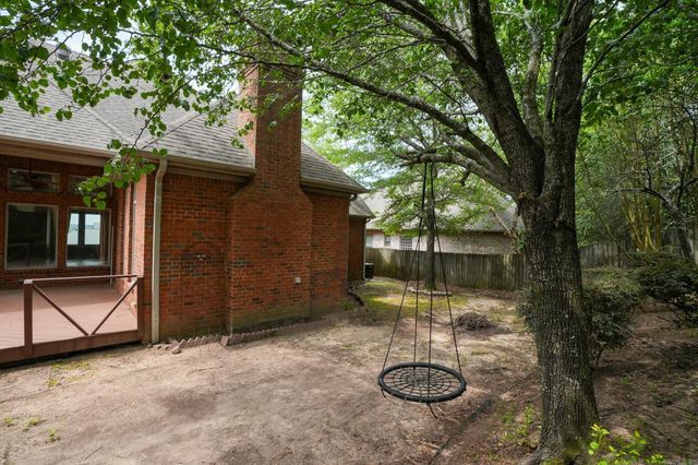 44 Longwell Loop, Little Rock, AR 72211