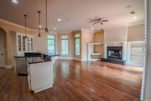 44 Longwell Loop, Little Rock, AR 72211