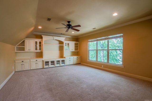 44 Longwell Loop, Little Rock, AR 72211