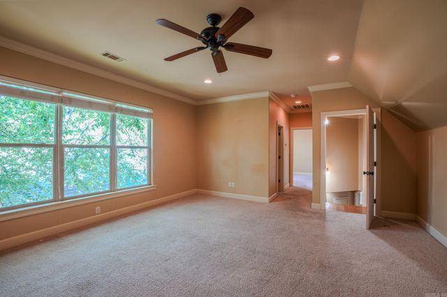 44 Longwell Loop, Little Rock, AR 72211