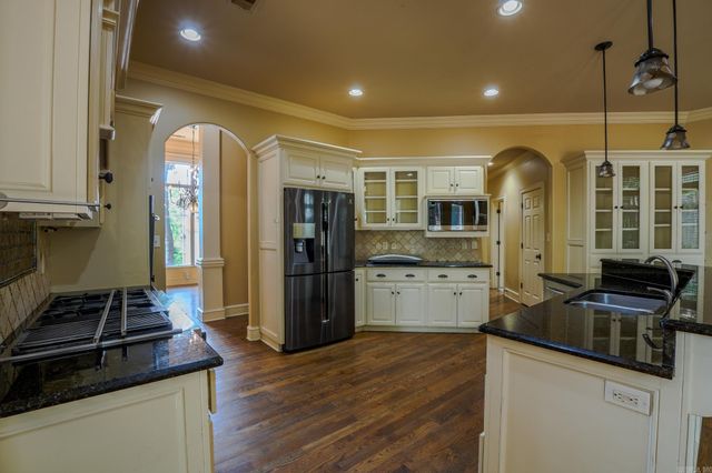 44 Longwell Loop, Little Rock, AR 72211