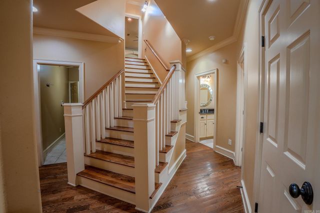 44 Longwell Loop, Little Rock, AR 72211